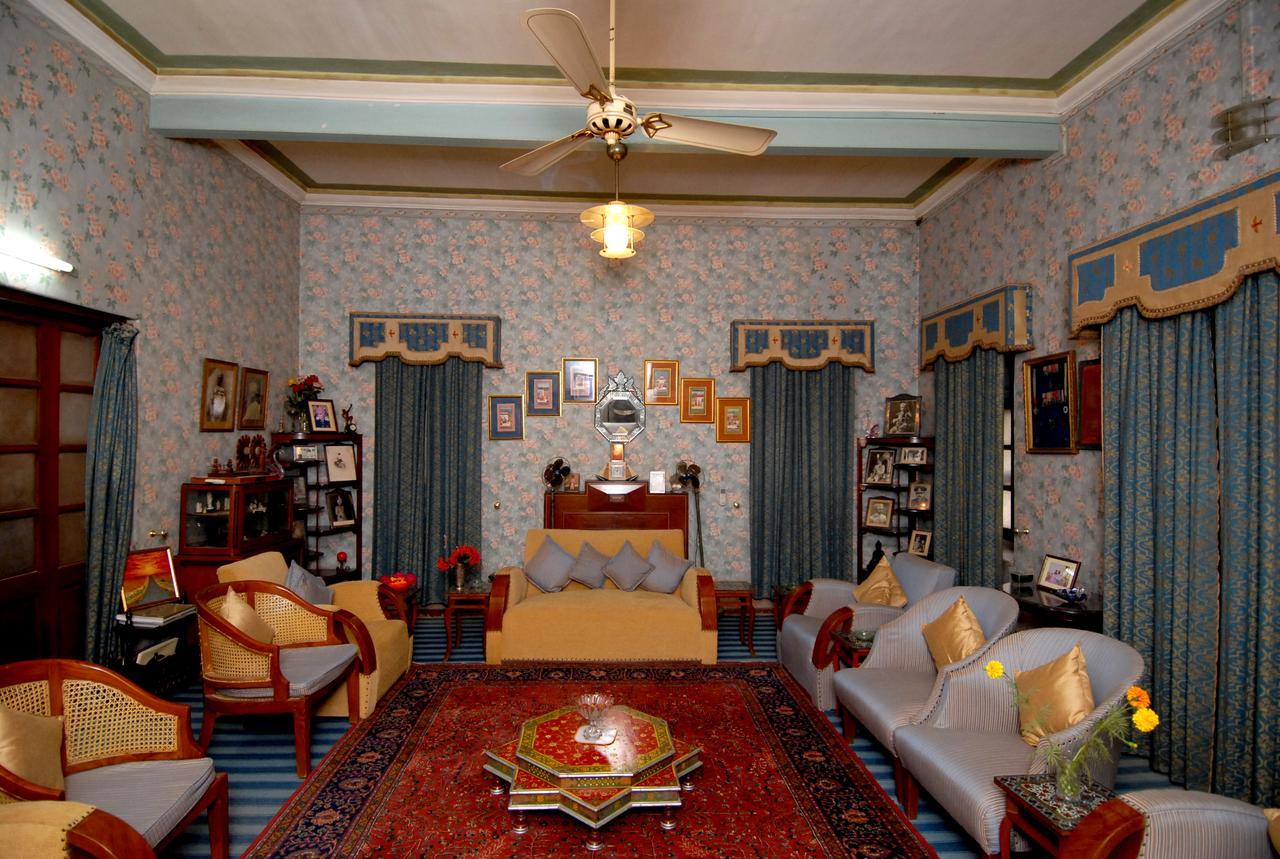 Hotel Jaswant Bhawan ビーカーネール エクステリア 写真